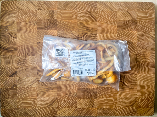 Сыр 150 гр ГОРНЫЙ СЫРОВАР (Ассорти копчёный) в Пушкино