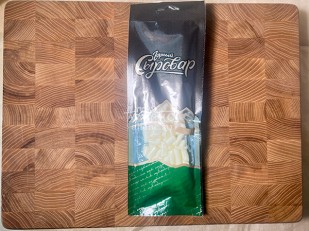 Бастони колбаски сыровяленные классические: Сыр 60 гр ГОРНЫЙ СЫРОВАР (Бочонок)