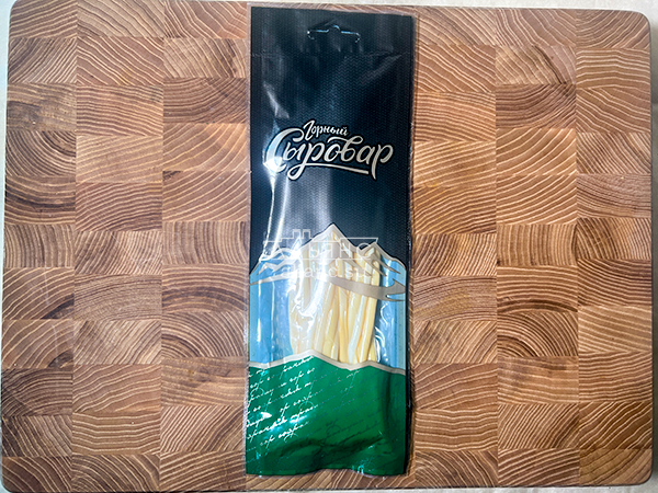 Сыр 60 гр ГОРНЫЙ СЫРОВАР (Нити копчёные) в Пушкино